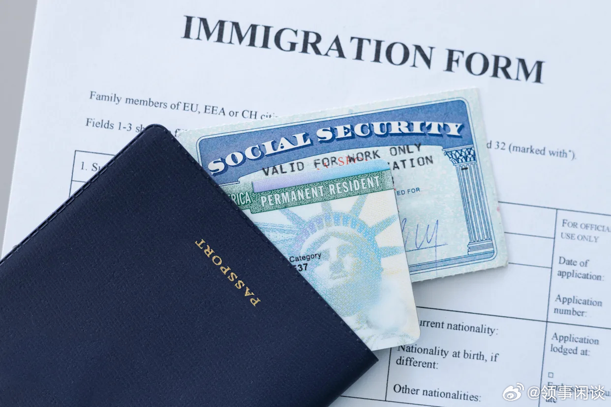 【合法移民进入美国的数量正在下降】（华盛顿邮报）与 2024 年同期相比，202