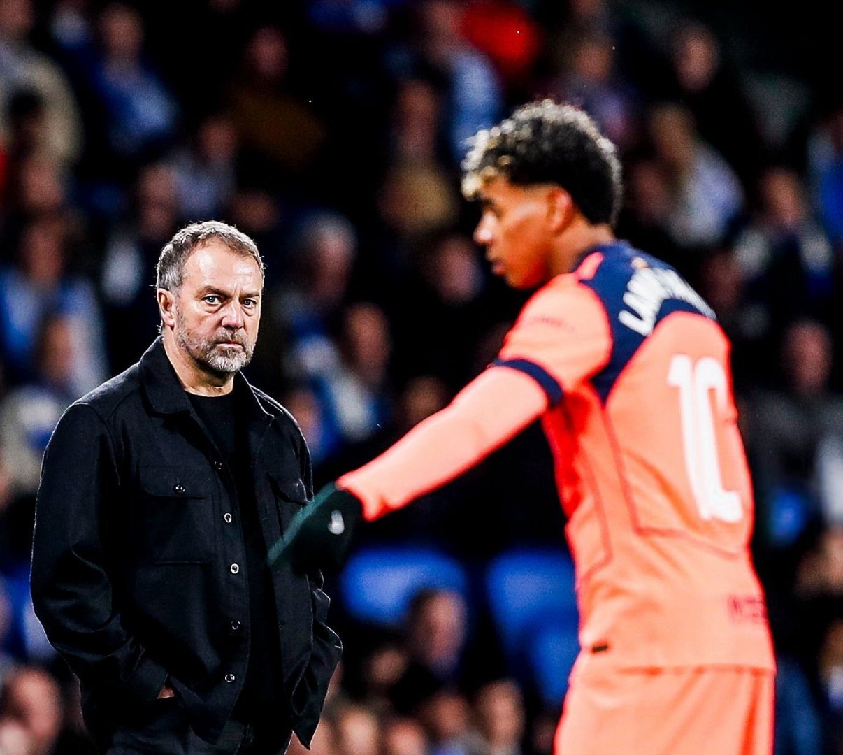 每体：弗里克是亚马尔的理想教练！ 过去，曾有两位德国教练执教巴塞罗那，但他们并没