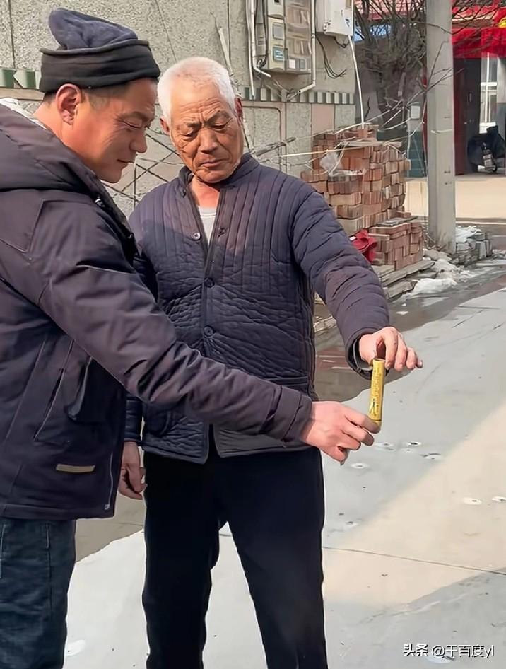 年龄大了有点烦鞭炮🧨
人年轻的时候喜好的东西多，什么都想尝试一下，胆子也大。年