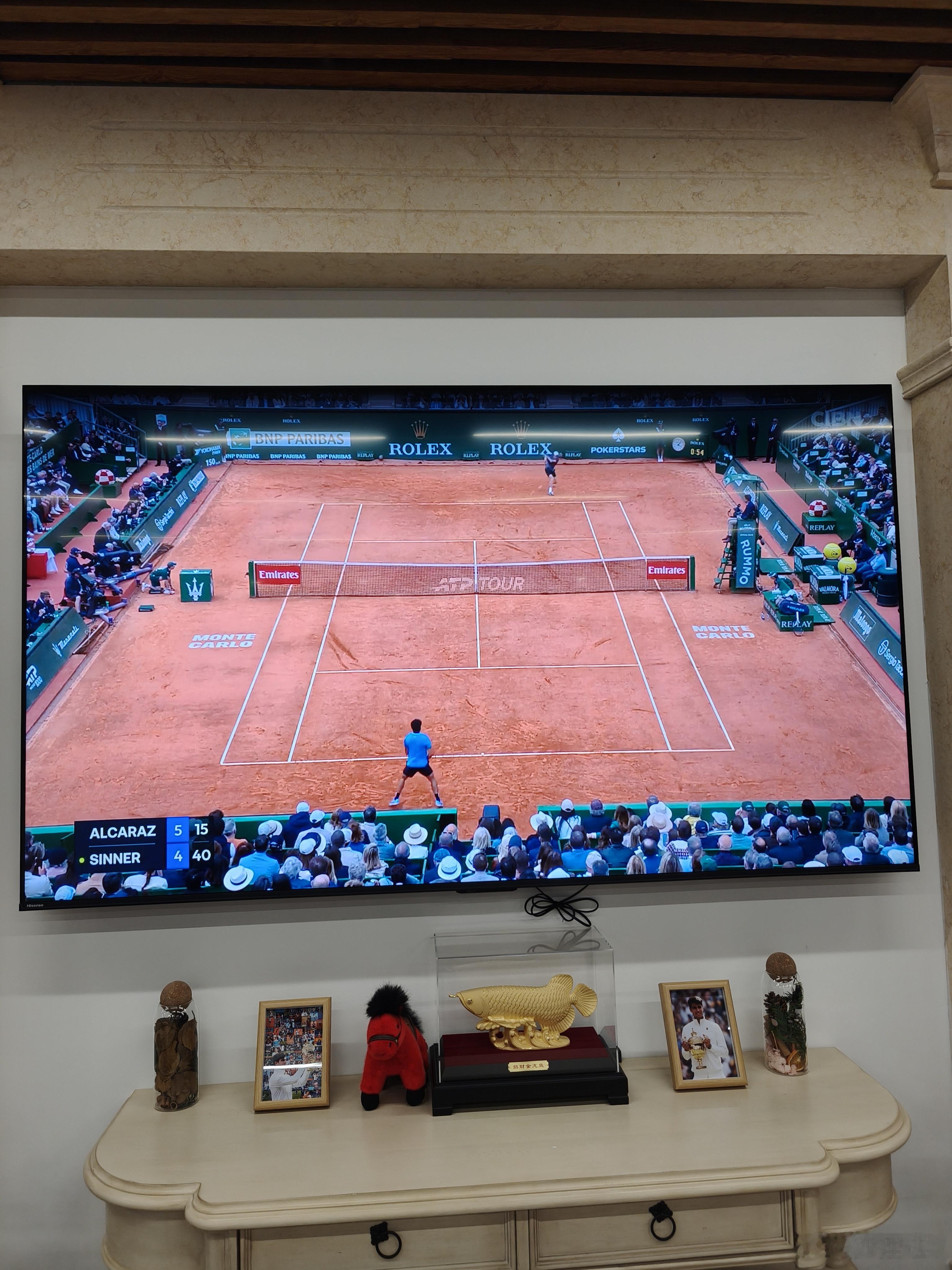 今日一练在“五洲一号”球馆进行，跟倪哥、波哥、贾总、鹏哥、粟校、闹儿姐轮流开双，