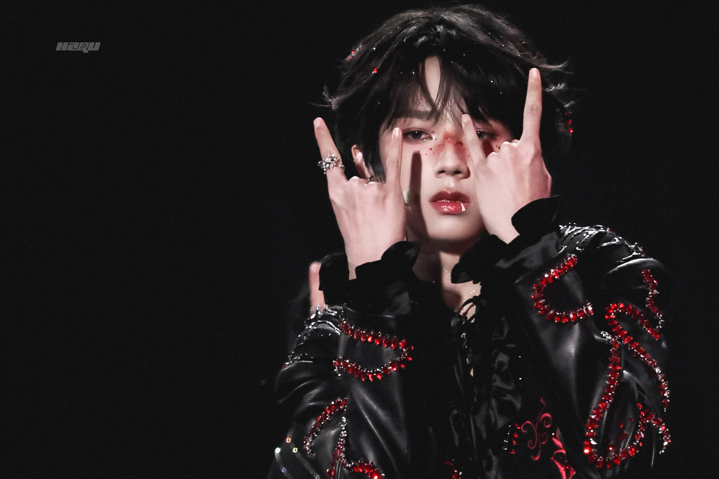 王橹杰红宝石眼妆 All I Need is LOVE🩸 