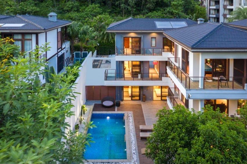 🏖️ 天下第一湾·亚龙湾别墅。  ㎡+墅居胜地  亚龙湾，三亚唯一国...