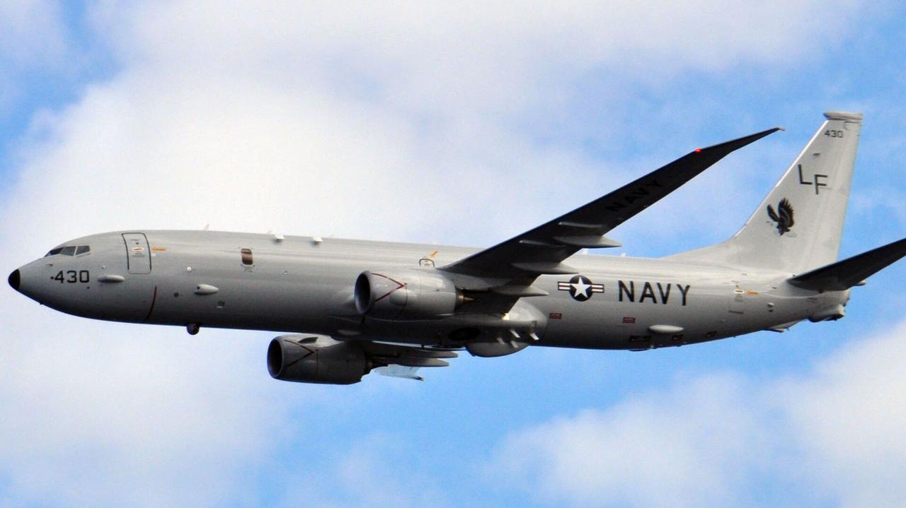 美国海军侦察机在伊朗沿岸盘旋飞行数小时

俄罗斯卫星通讯 2026年2月17日,