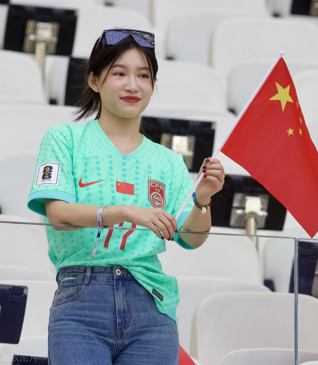 国足选帅，扯不扯？[捂脸]这种搞法，黄花菜都凉了。

国足选帅三大标准：
【1】