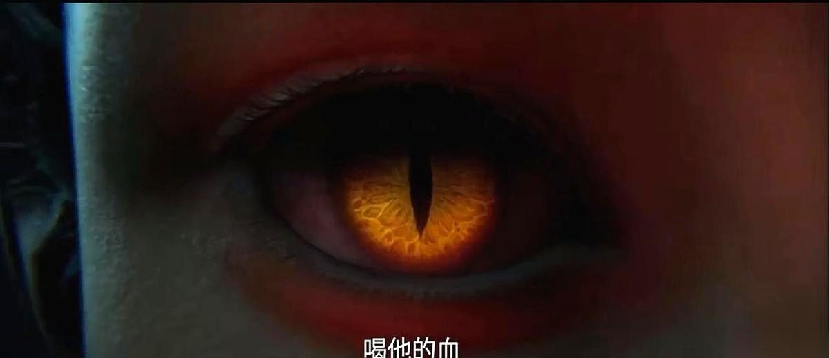 真的，就为了一口“饭”，一把活了一千年的剑，差点把王林给活撕了。
这剑是真活的，