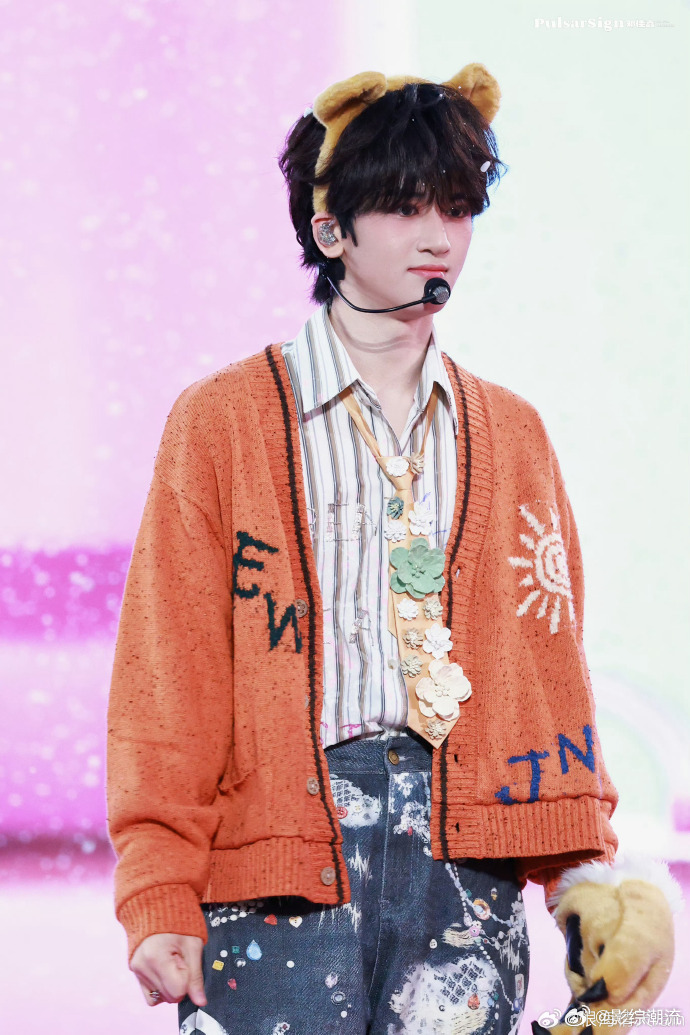 邓佳鑫2026想发个人原创单曲谁懂啊！邓佳鑫上《有歌》直接把心里话讲出来，要实力