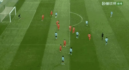 爽！打铁还需自身硬！大连英博队3:2逆转辽宁铁人
0:1落后，毛伟杰的神仙球将比