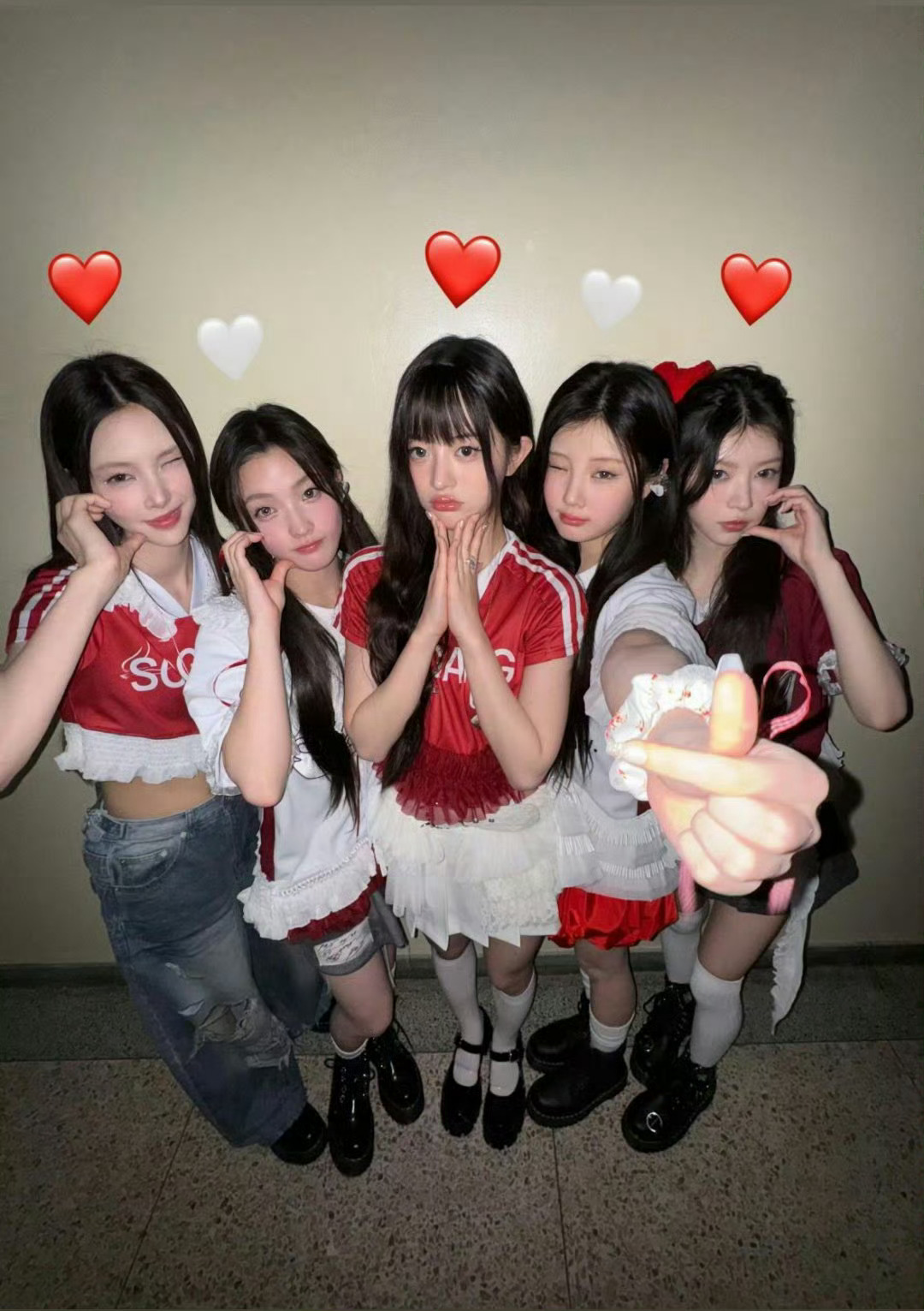 小礼礼才是wwzz吧 吴萌妹继续闪耀舞台 