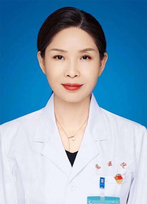 河南郑州大学影像科大夫王梅云，成功把一套“AI+磁波刀”系统送进临床：机器先扫脑