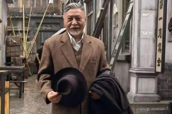 牛犇的儿子王侃走了。

7月18日上海医院里，66岁演员王侃走完这一生，妻子姚瑶