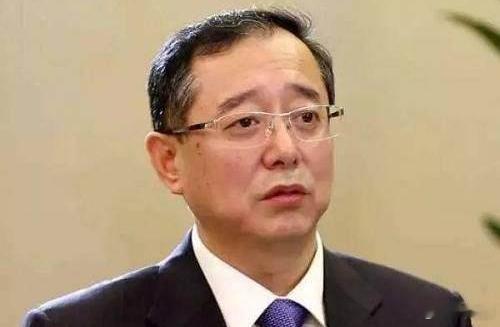 中国证监会副主席李明：目前A股估值水平仍处于相对低位。他强调沪深300市盈率12