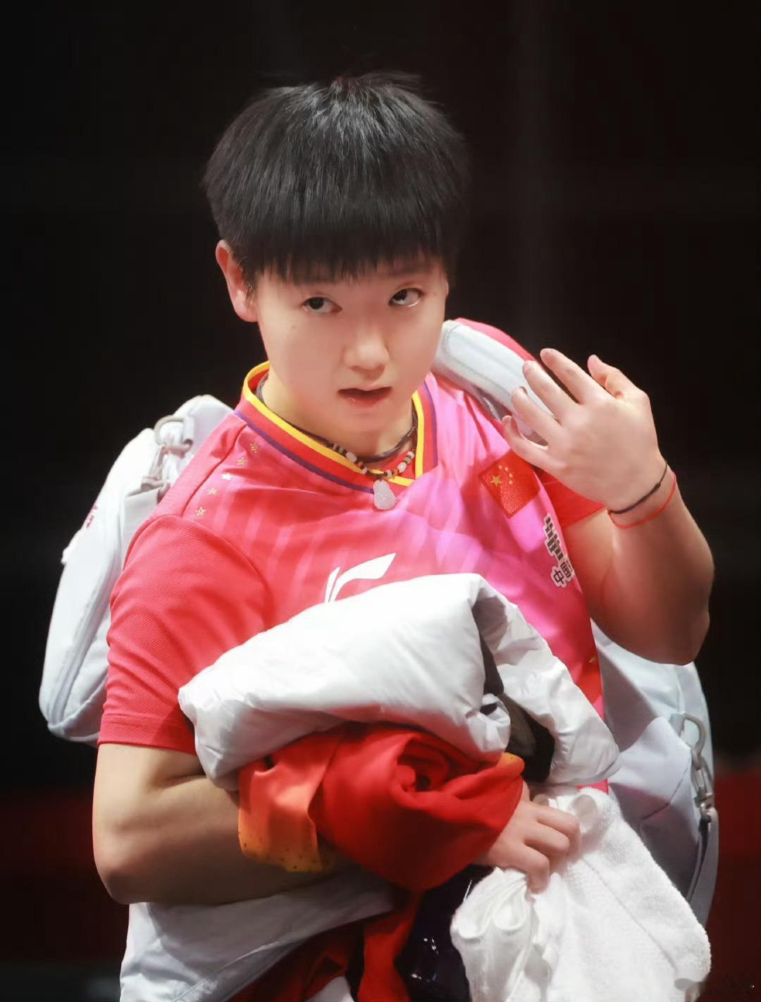 孙颖莎说当前目标是打好世界杯，加油莎莎！你足够优秀，每一次胜利都是见证你成长的时