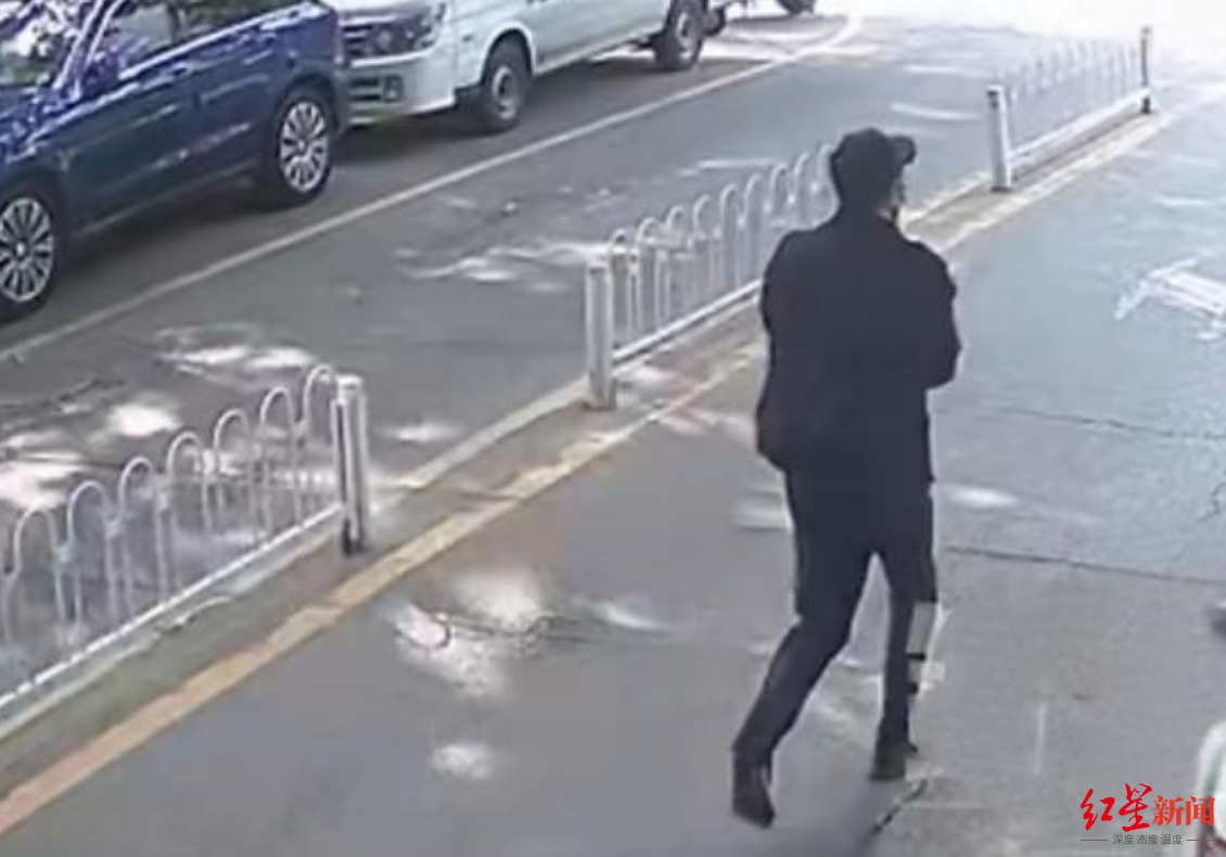 #清华女博士仍未接回被抢走孩子#【一位母亲没能送出的儿童节礼物：离婚诉讼期间生父