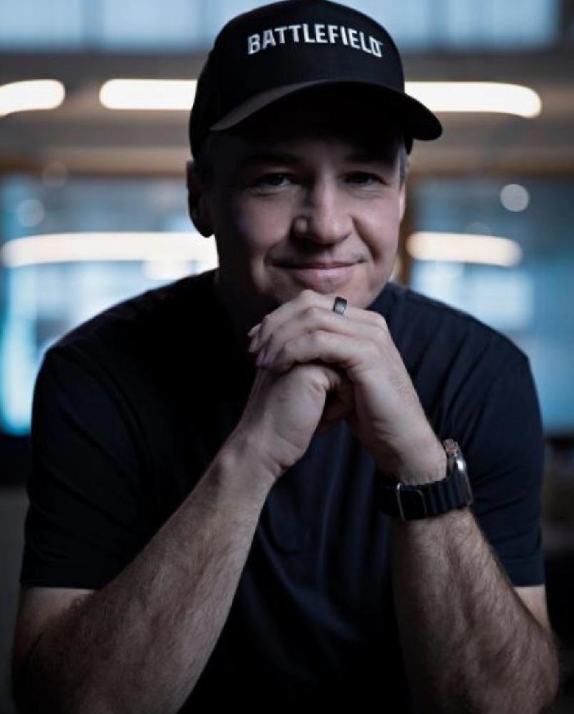 当地时间12月21日，游戏界发生重大变故，《使命召唤》联合创始人文斯·赞佩拉在加