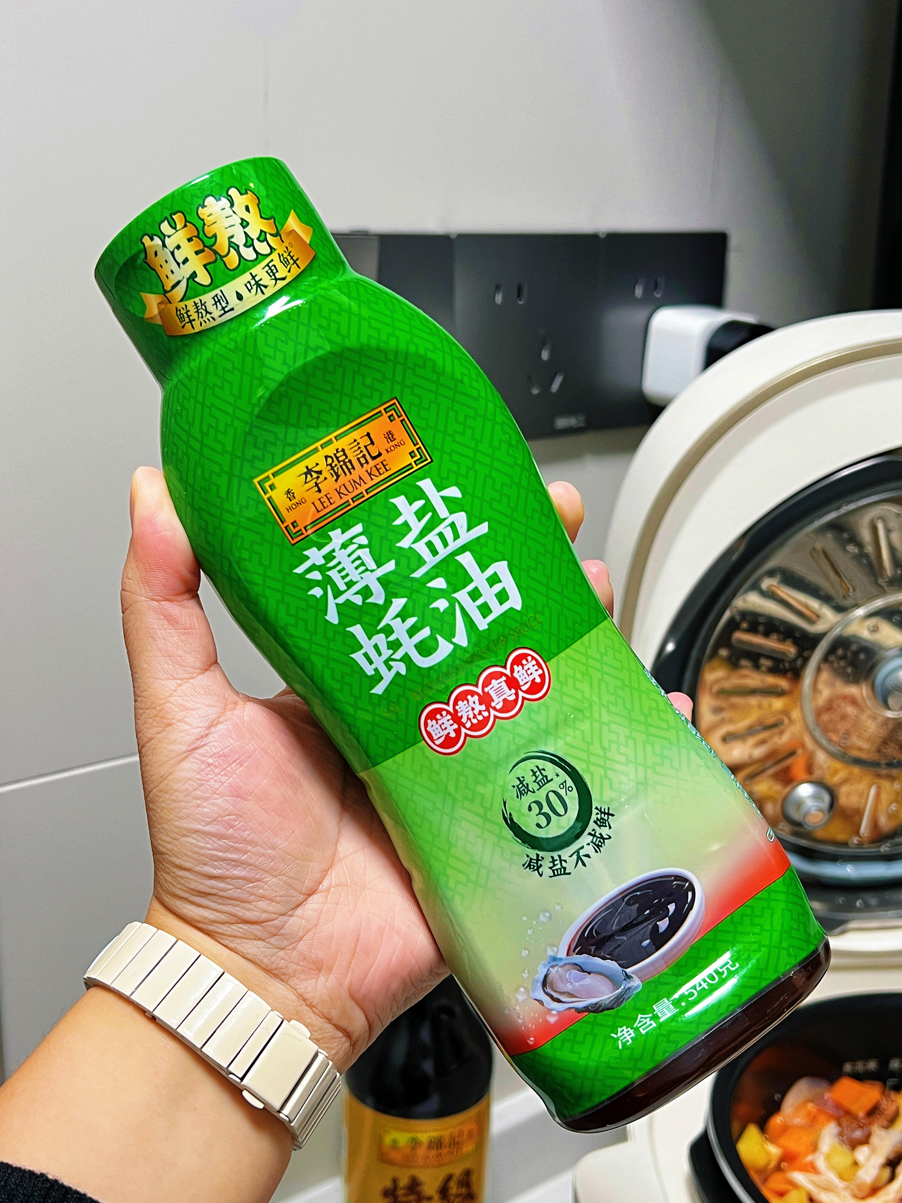 李锦记道道都好吃  看完《食神百厨大战》，真的被各路大厨的调味技巧圈粉。以前总觉
