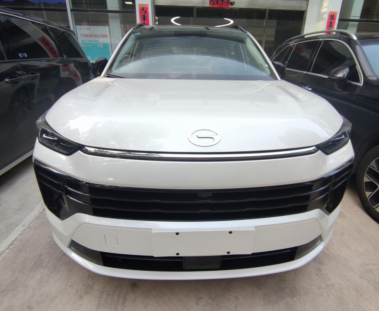 家用紧凑型SUV《传祺GS4》
   广汽传祺GS4焕新上市，第五代传奇车型全面