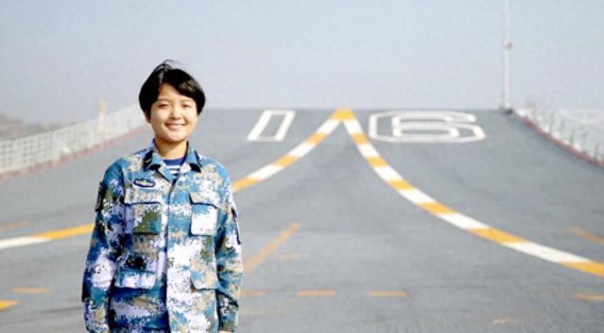 707高分考入北大，19年毅然投身部队，她舍弃学业追寻梦想，现在的生活发生了哪些