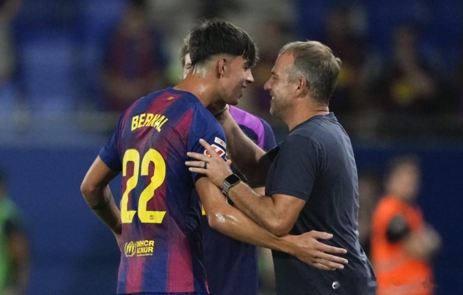 巴萨本轮西甲5-3击败贝蒂斯，赛后巴萨中场伯纳尔接受媒体采访。问：你的表现让人想