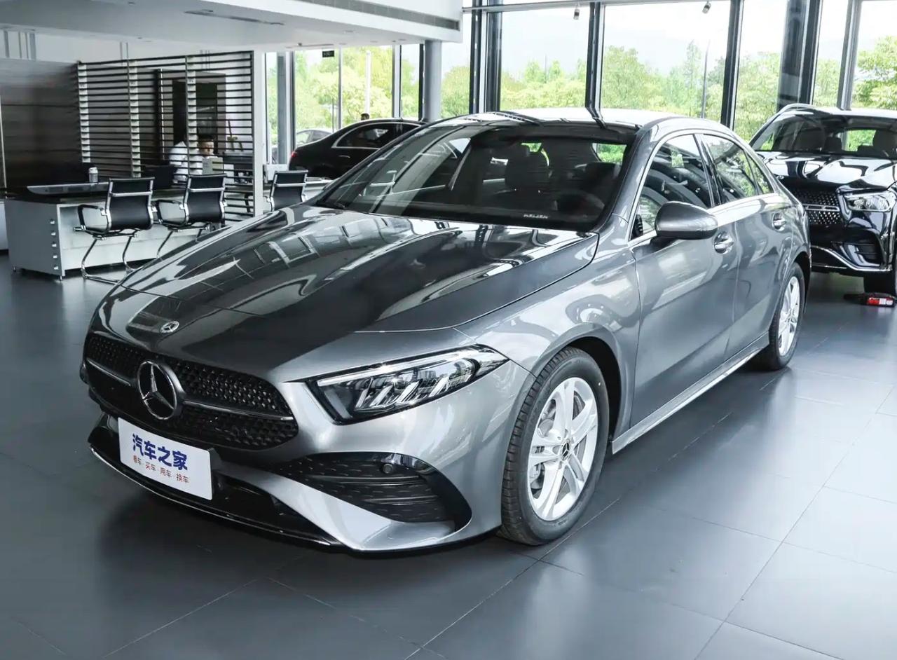 2025款北京奔驰A级信息整理

2025款北京奔驰A级已于2025年10月正式