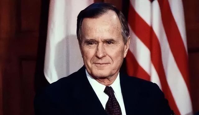 老布什确实对中国持积极态度，中国官方多次称他为中国人民的老朋友。他一生访华次数较