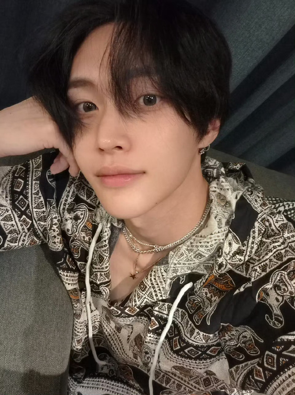 素颜什么的完全不在话下朴元彬