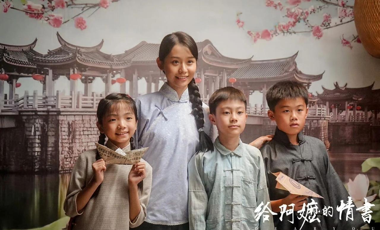 文化共鸣岂容“阴谋论”裹挟？一部电影引爆《联合早报》玻璃心

近期，电影《给阿嬷