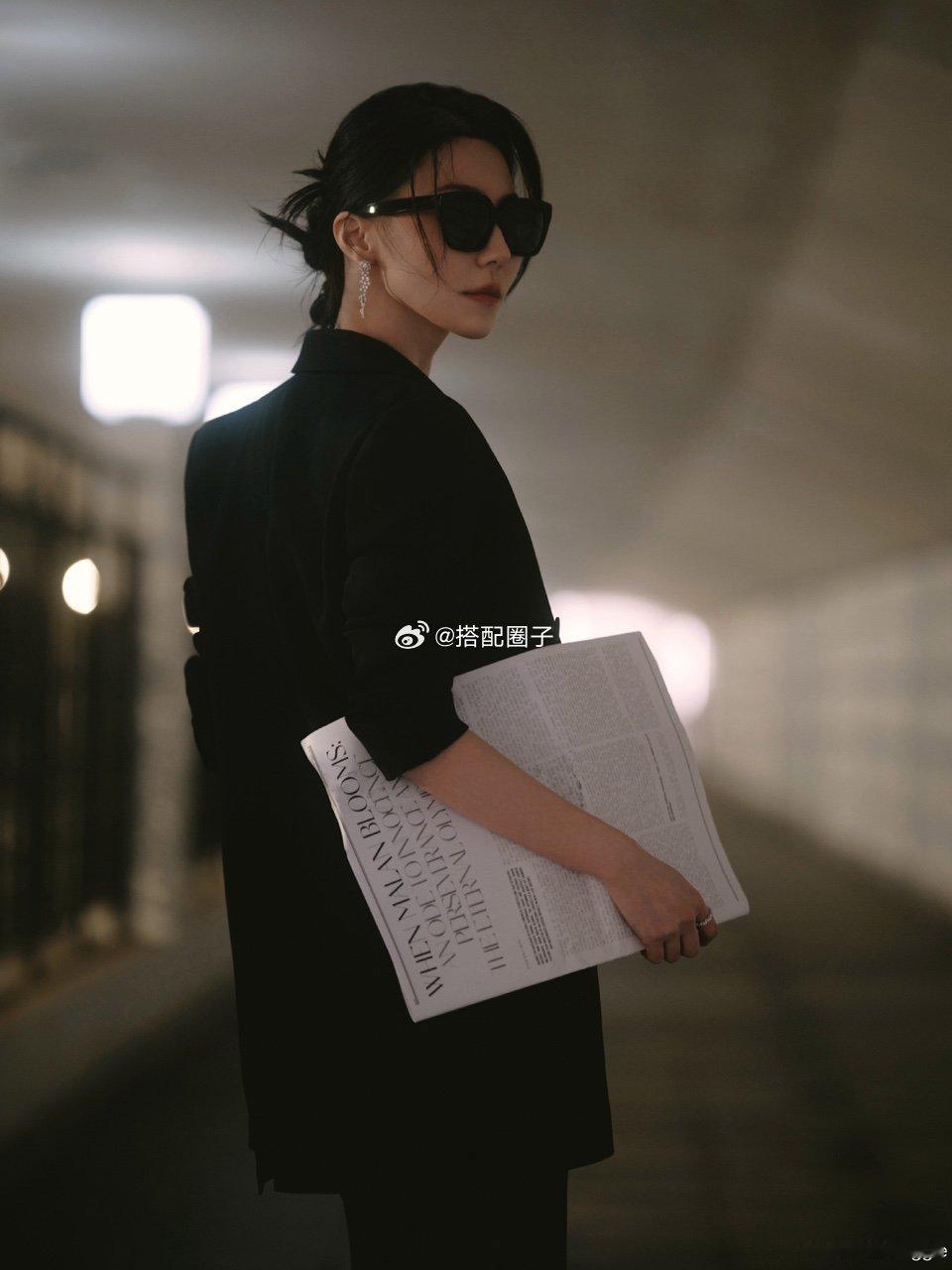 黄梦莹工作室发力了谁给黄梦莹拍的照片 这波工作室发力了，氛围感满满 