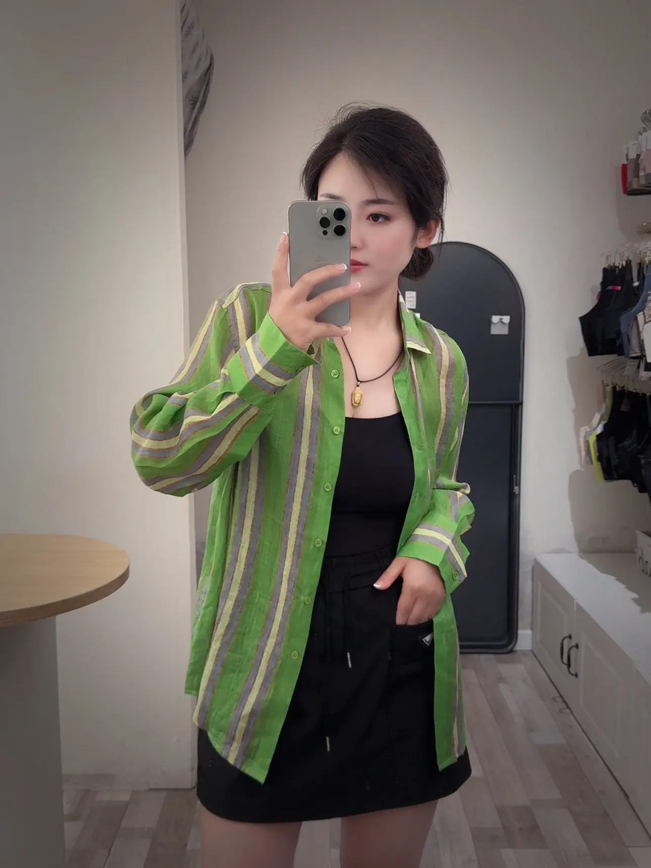 人与人 谈价值 讲需求 不谈感情.