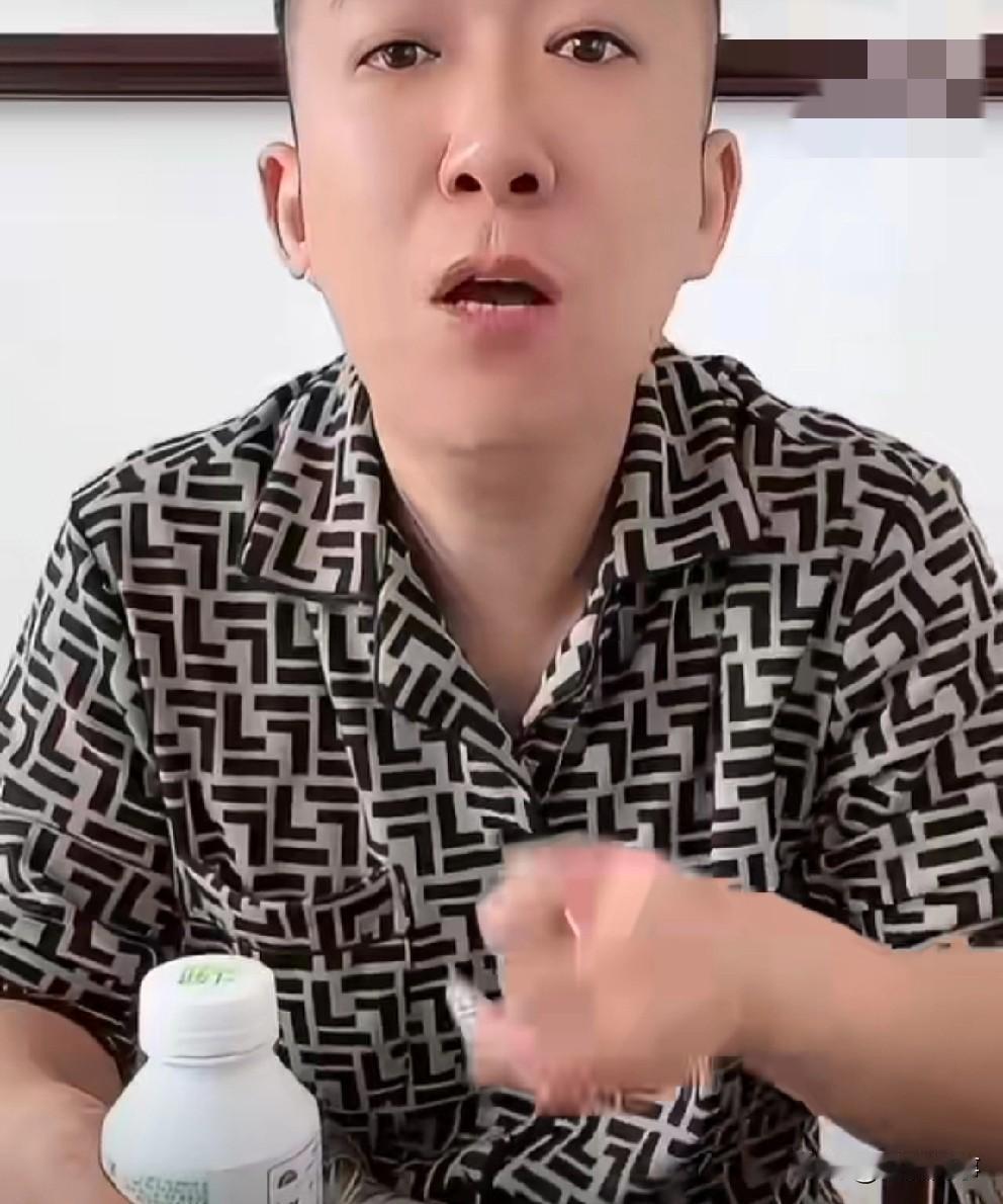 鹏gg大白话：“东薇”不认天佑当大哥，“仙家”全蹭仙洋流量。

        