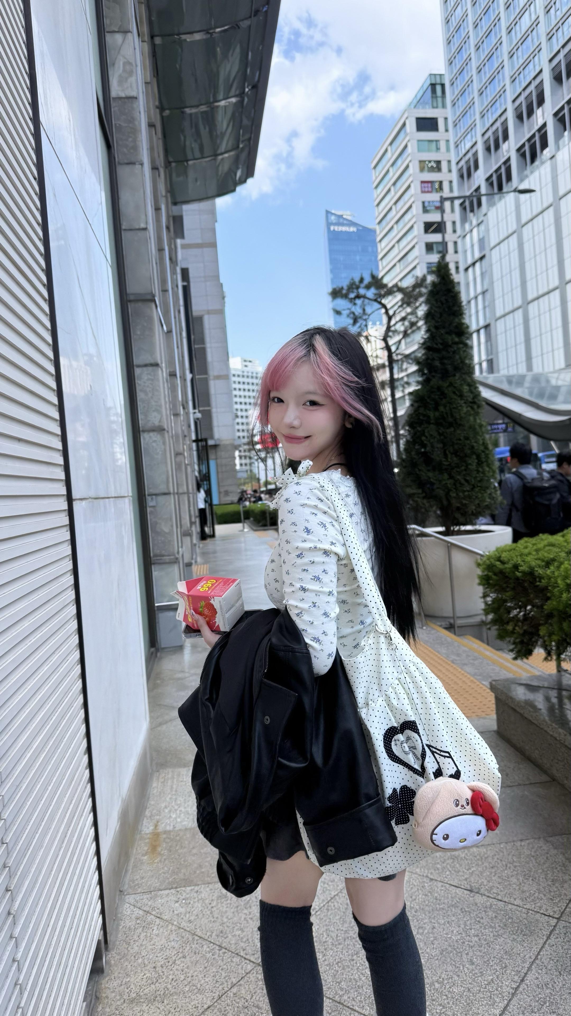 闺蜜这就是我要的松弛感旅游照