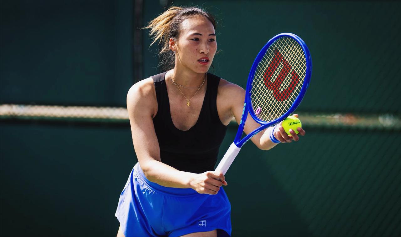 唏嘘地，昨晚失眠，刷到那条女网印第安维尔斯站战报的消息，整个人一下子清醒了。谁能