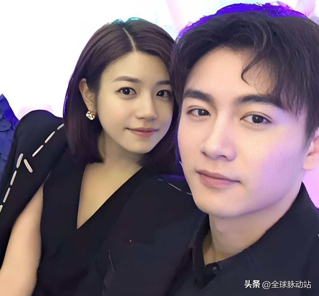 陈妍希发生意外后，
她的前任陈晓会不会第一时间知道这件事。
然后第一时间，去医院