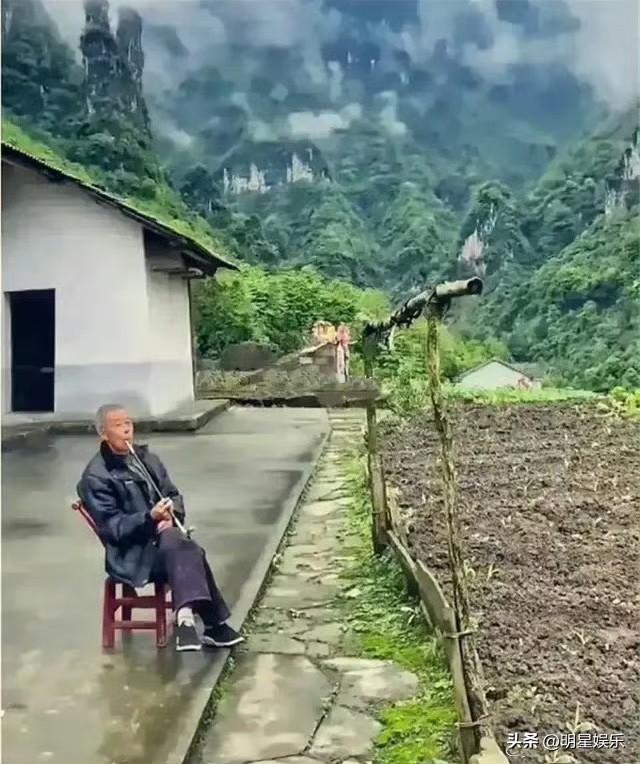给大爷100W他估计都不愿意搬离这个地方
