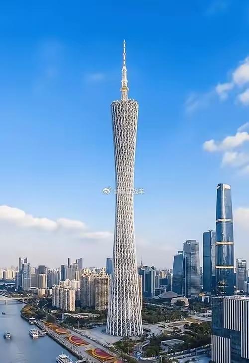 很多人都好奇砸了近 29 亿建起来的广州塔小蛮腰，到底回本没有，不少人都以为它就