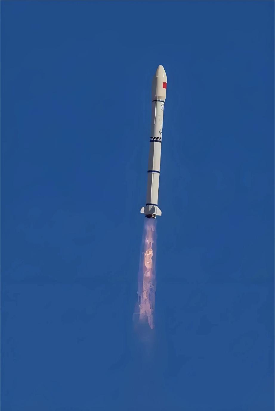 中国航天再传捷报
今天必须为中国航天狠狠点赞

1月31日12时01分，酒泉卫星