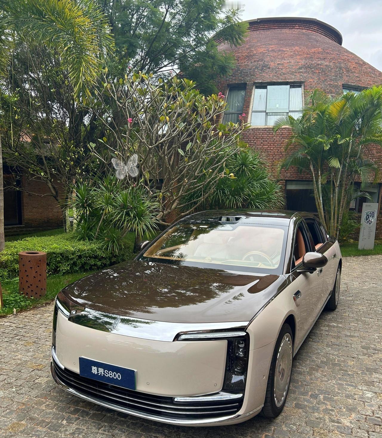 尊界S800：高端新能源车的“颜值天花板”？尊界S800一亮相，直接把高端新能源