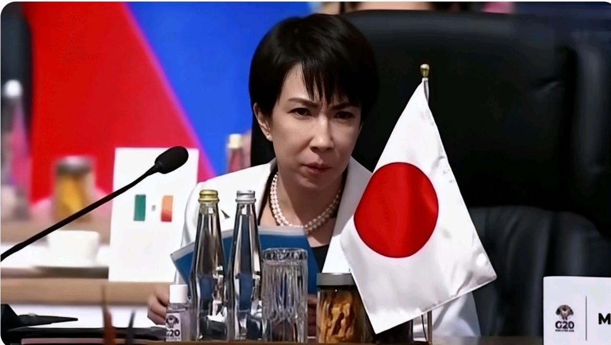 快报！快报！！！
高市早苗求见中方失败，她终于意识到自己没办法一直躲在幕后，于是