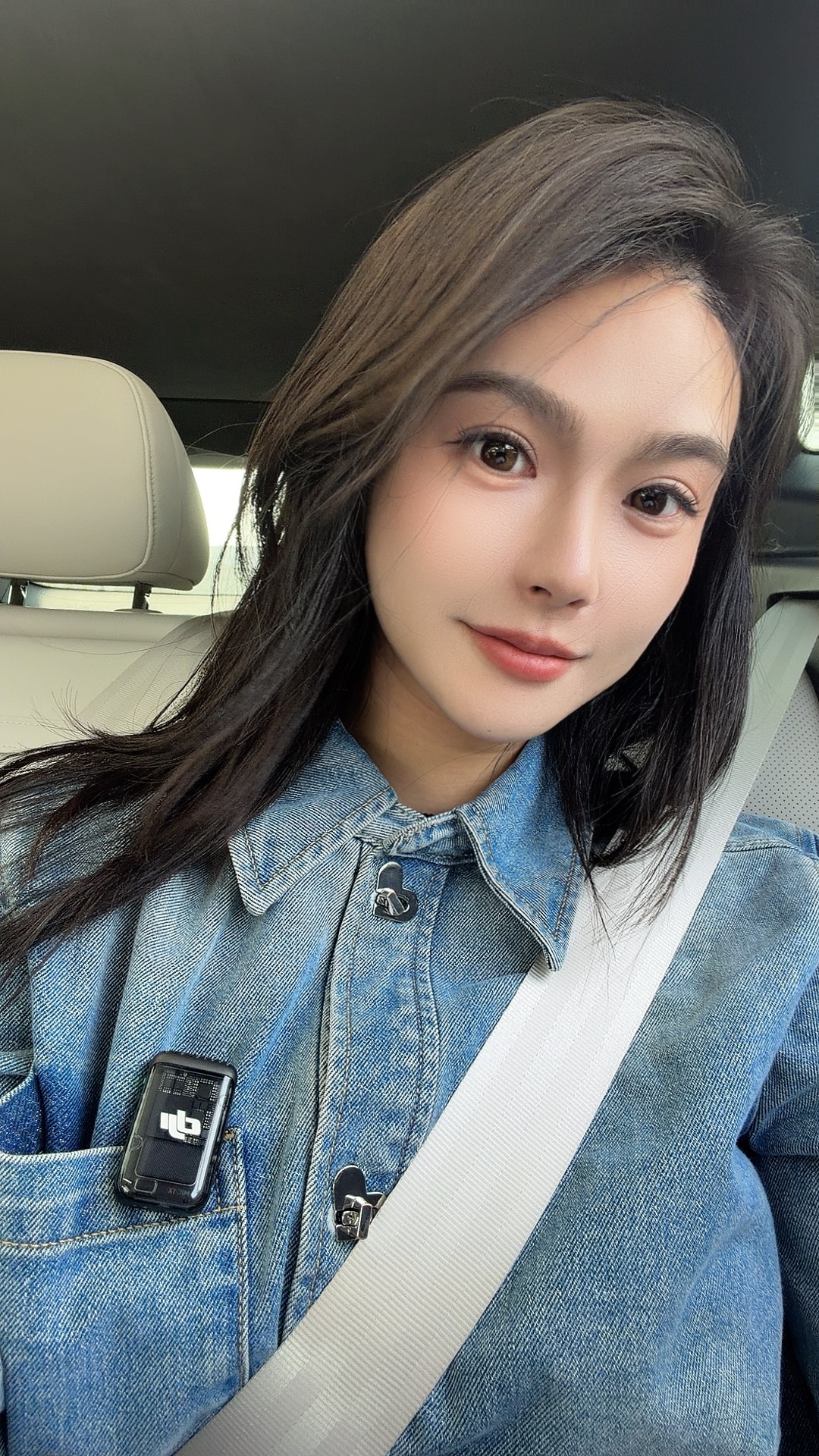 此刻，我在彩排【预售发布会直播】！bb们在干嘛？评论区看看你的此刻～ 合肥