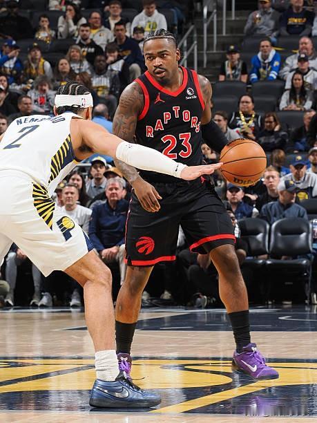 猛龙控卫贾马尔-谢德按理说应该是很稳健的一个球员，各方面能力都很均衡，能组织能串