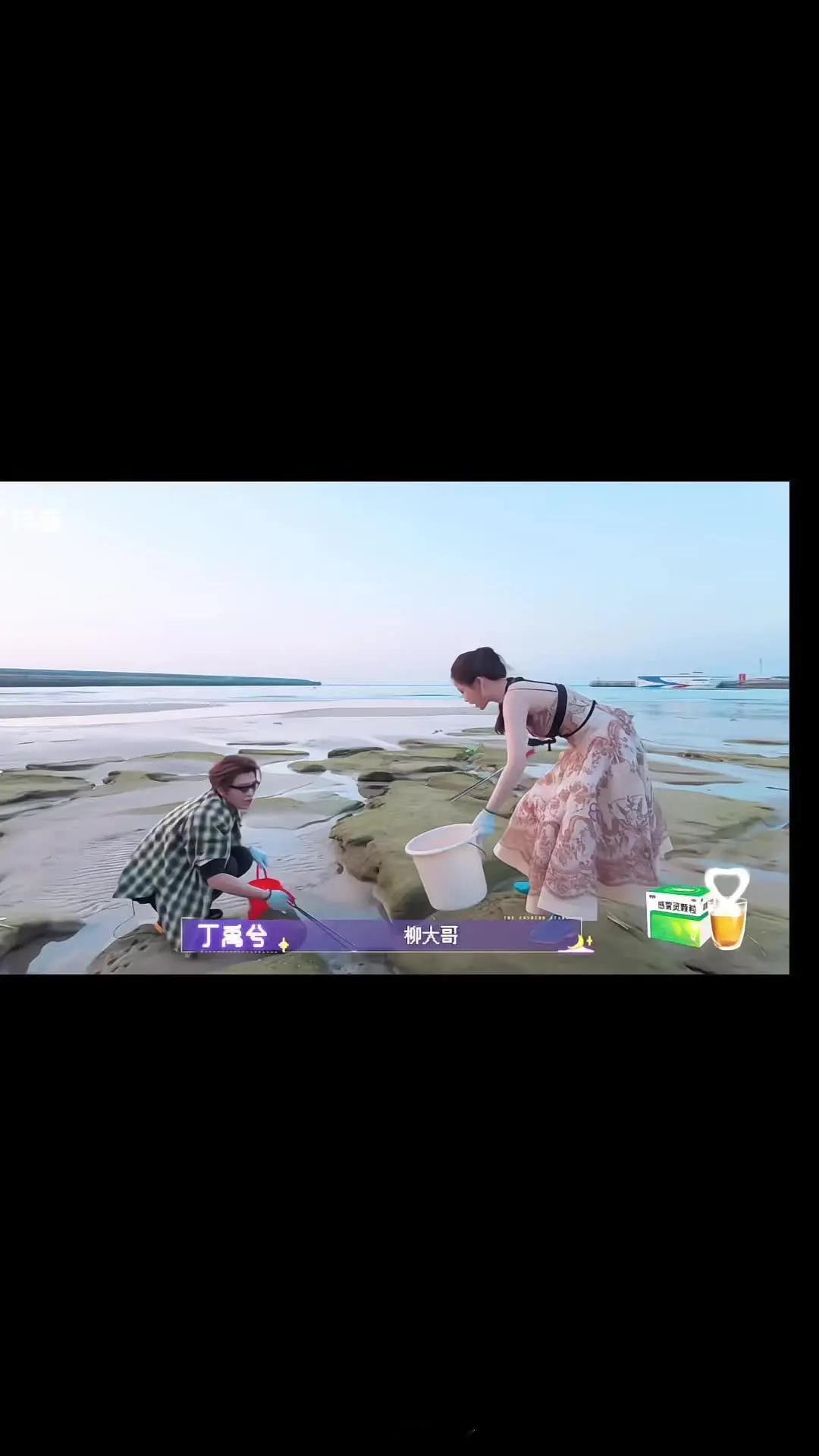 真的很像一家四口 