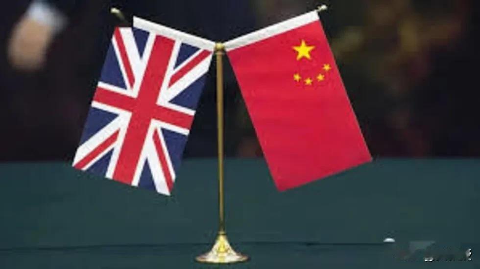 吓唬谁呢，英国🇬🇧也想吓唬中国
英国智库