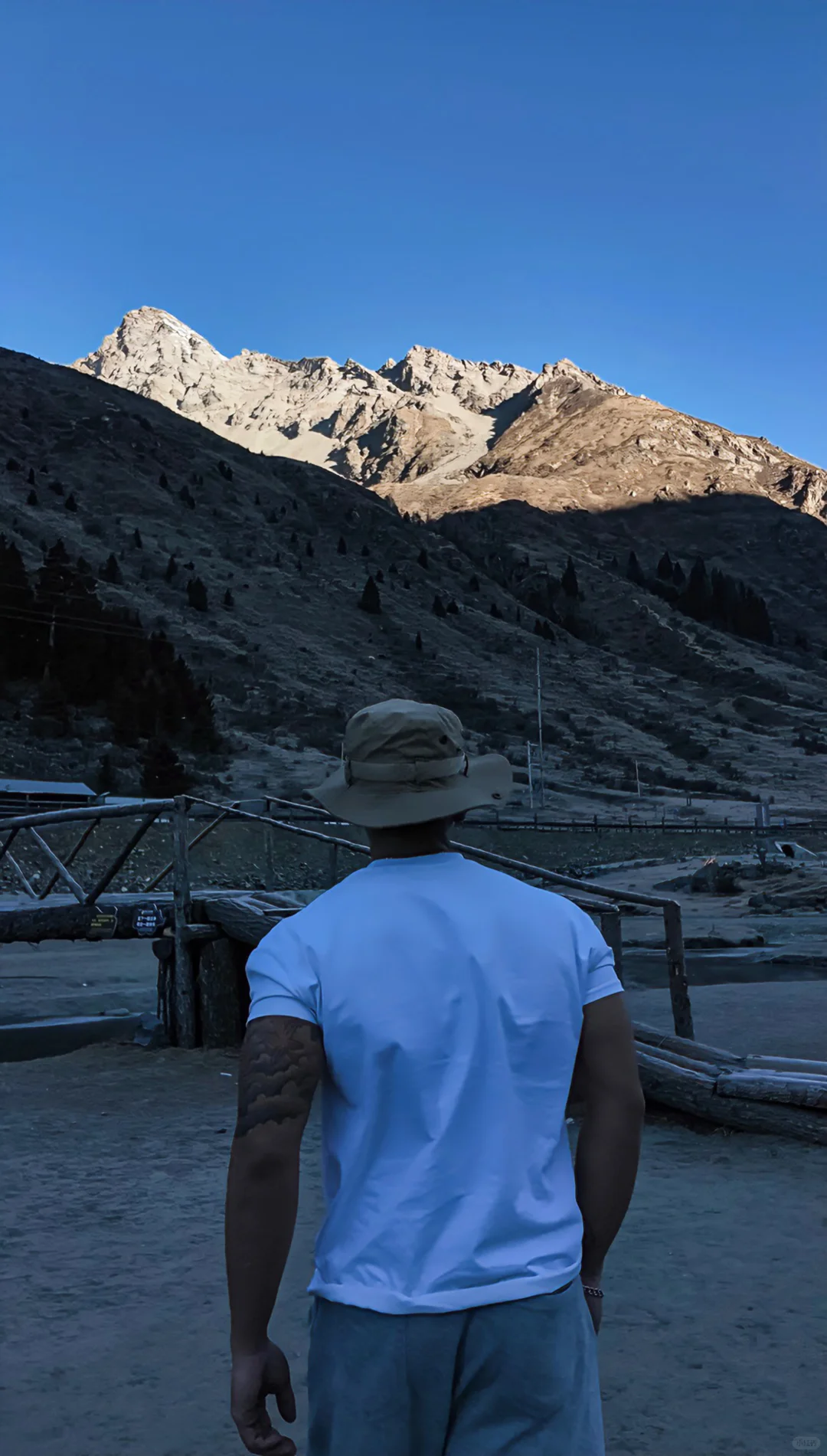 边角🏔️