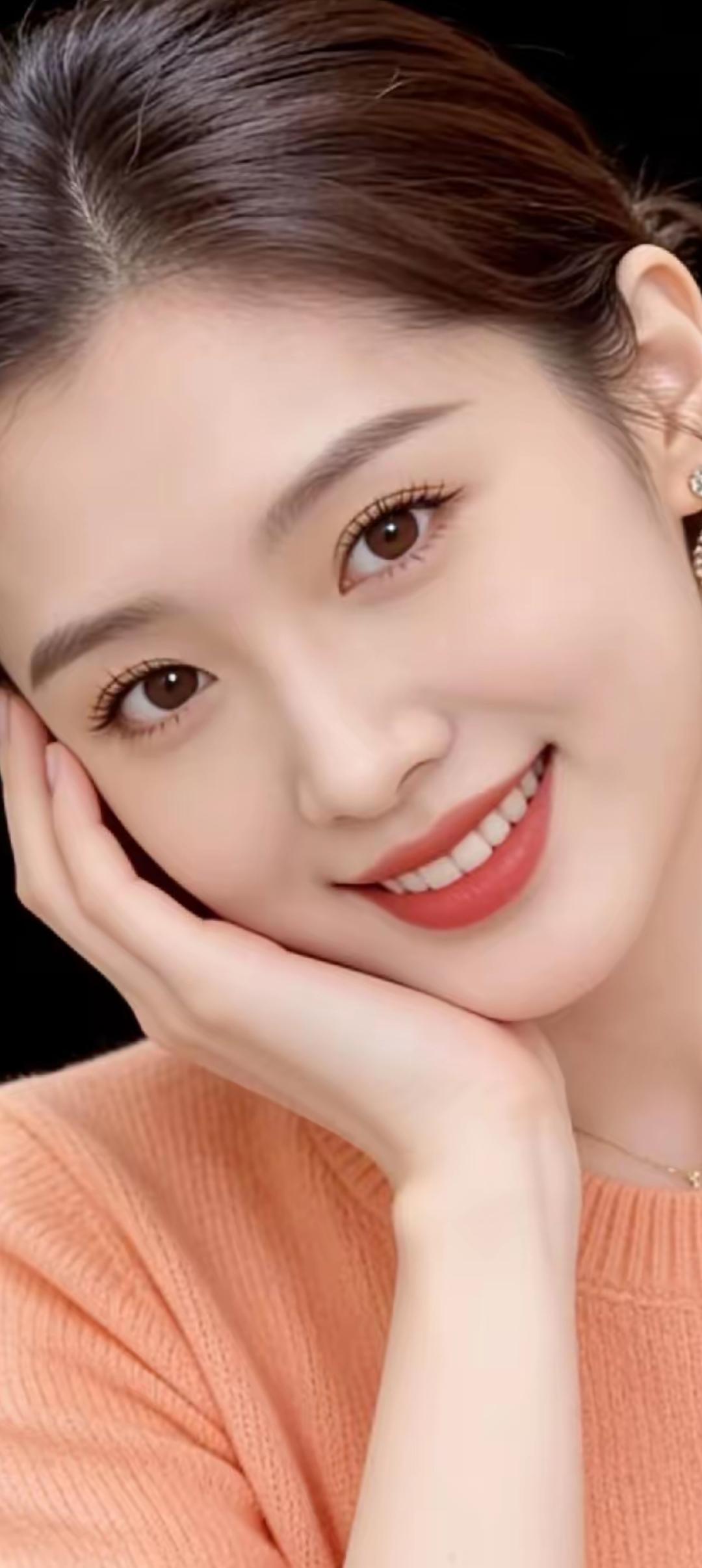 甜美笑容，温柔可人，元气满满的一天从微笑开始！😊🌟