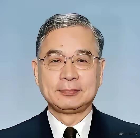 宫本雄二，日本前驻华大使，最近说了句日本政坛没人敢说的实话。

这位79岁的老头