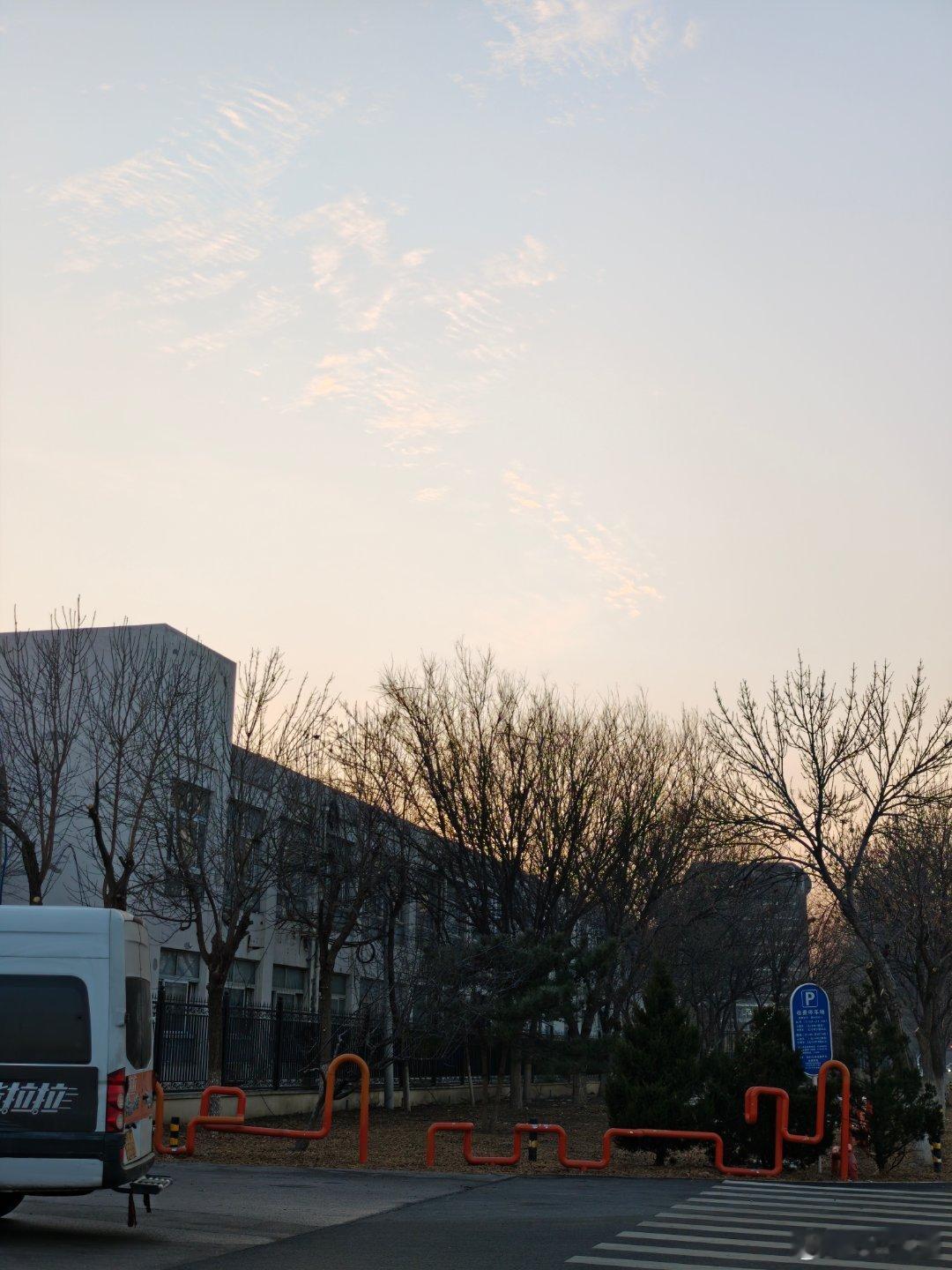 这一集叫《我不是MEGA》，有点意思