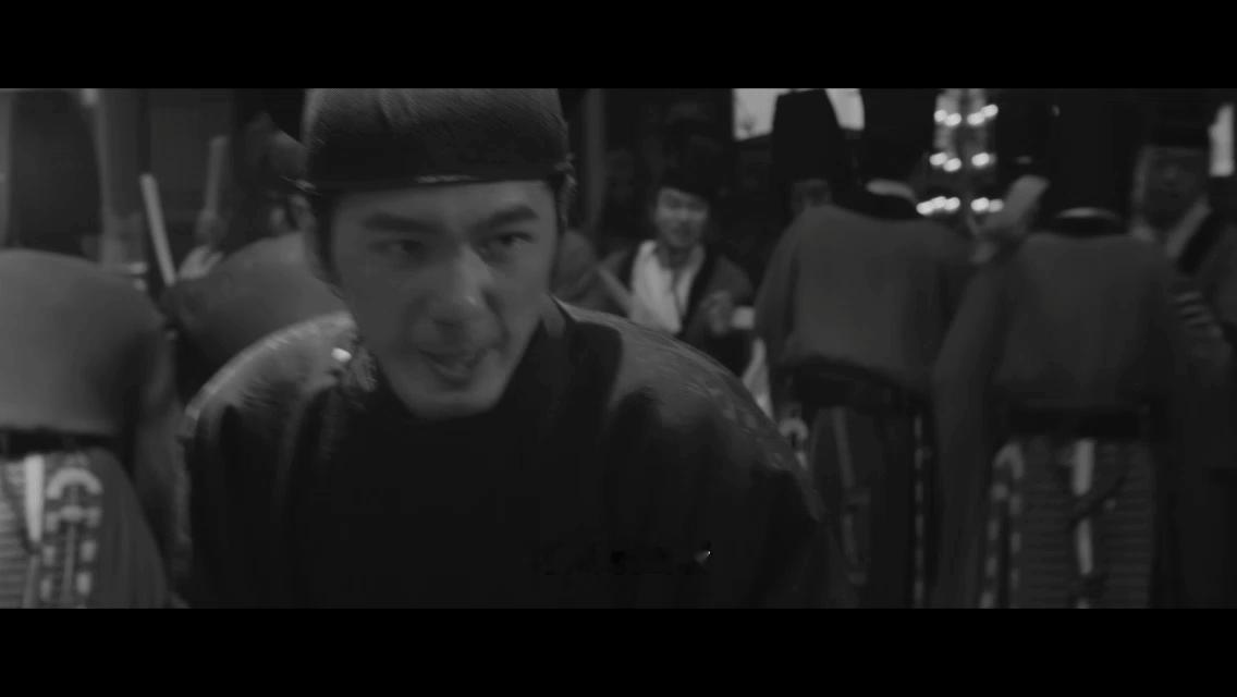 白宇 得九郎者得人心白宇这段别人自由搏击他把坏蛋重击  九郎的硬气从不张扬，只在