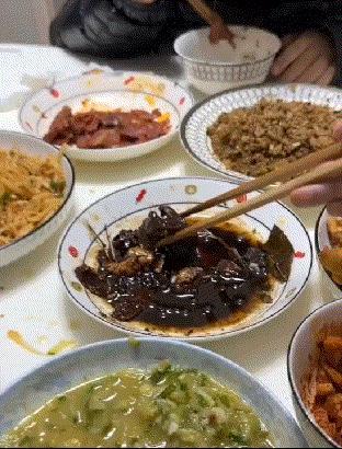 闺女:好好好，这么玩是吗？