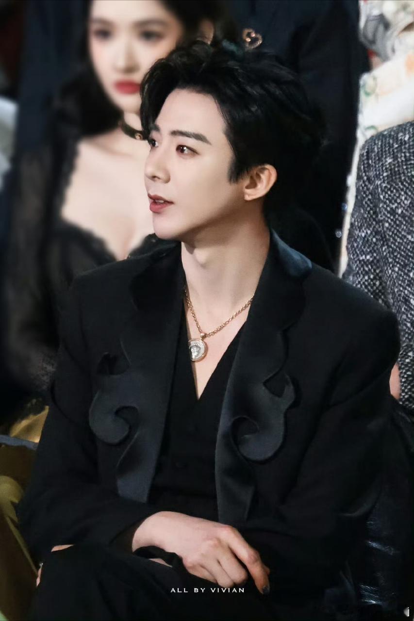 2025国产剧人气TOP10爱刘宇宁，是这辈子最确定的事，一生只此一人，这份心，