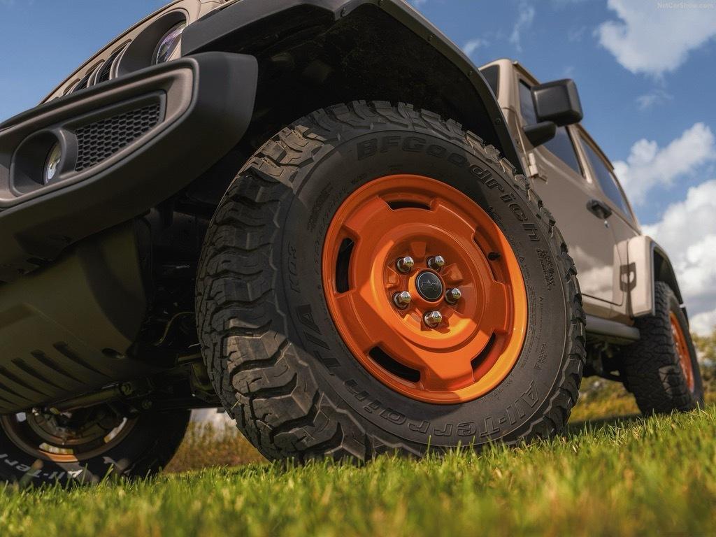 Jeep牧马人轮圈的小配色好帅jeep牧马人 ​​​