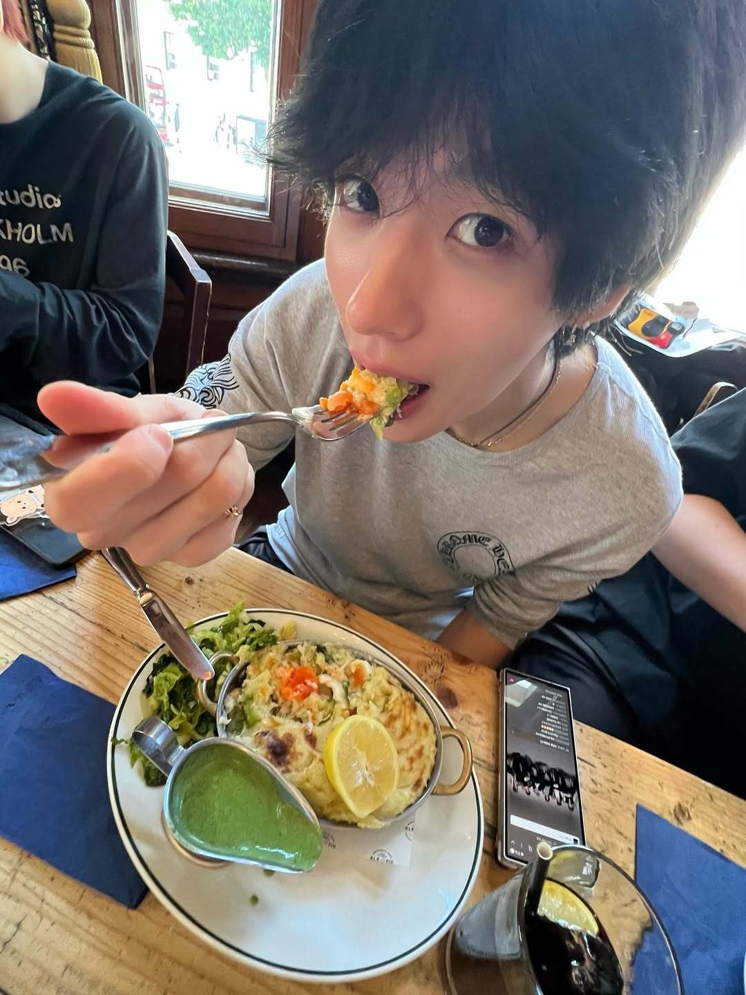 一年前🇬🇧 